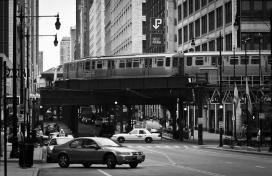 Chicago El train